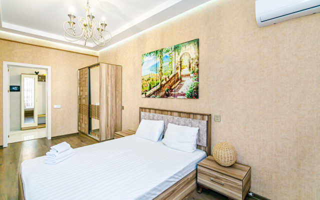 Квартира Boulevard Tower Apartment