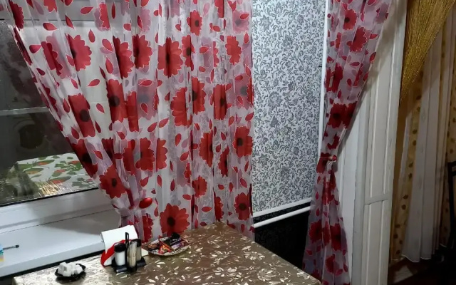 Частный дом Уютный домик в ореховой роще
