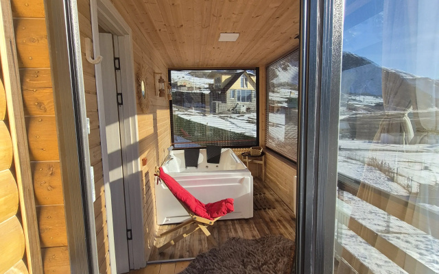 Шале Mood villa kazbegi with jacuzzi