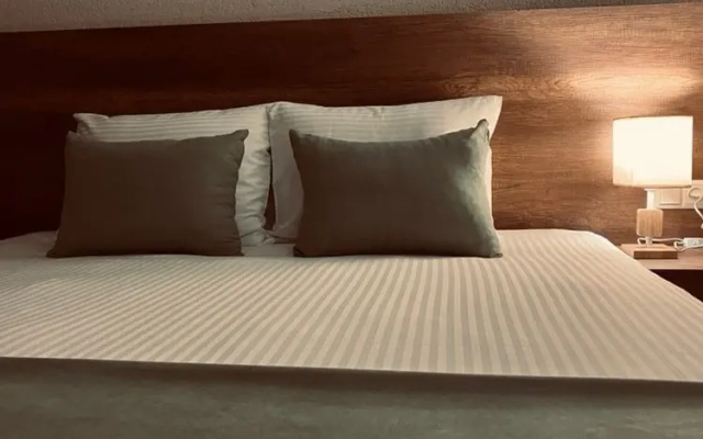 Отель Hill Hotel Kutaisi