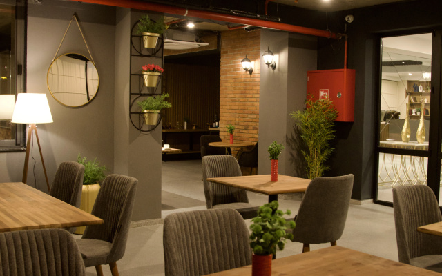 Hotel Tiflida · Tbilisi — photo 35
