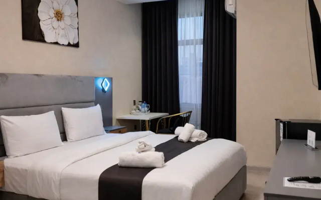 Отель Aram Baland Hotel 13th floor