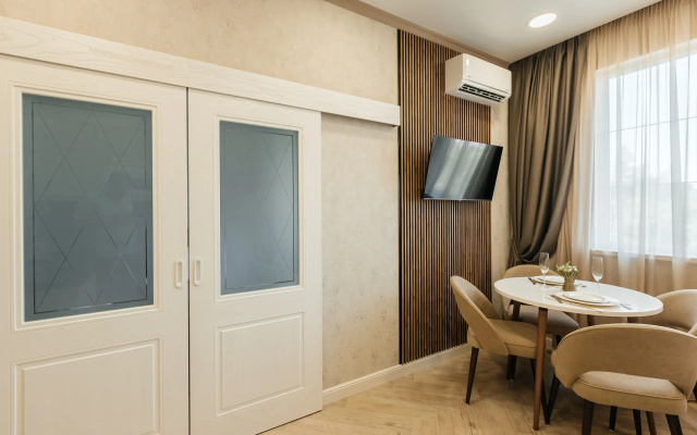 Апартаменты RED APARTMENTS Арт Лайт Мануэль