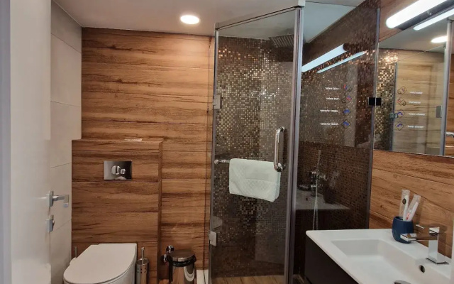 Bathroom · Tbilisi — photo 46