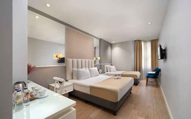 Ess Hotel