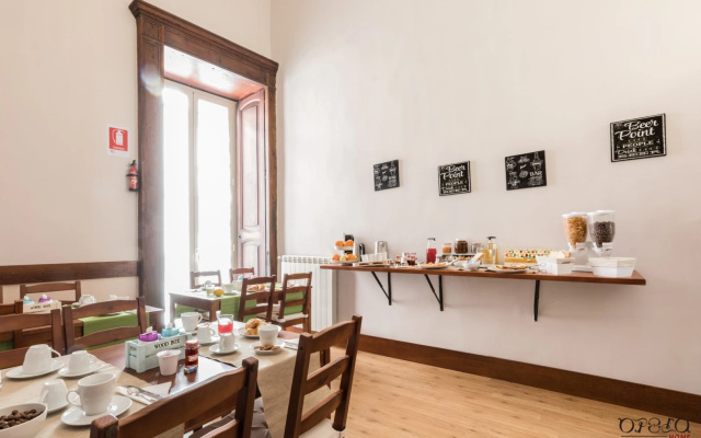 Гостевой Дом Opera Home Napoli