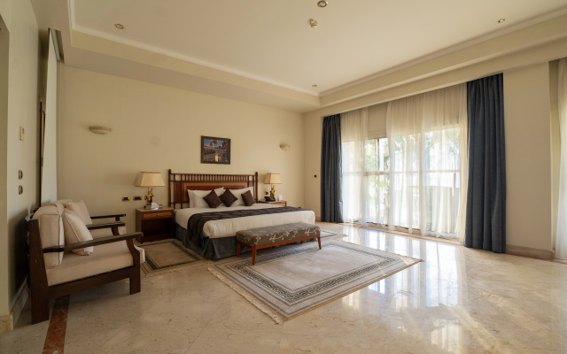 Курортный отель Jolie Ville Hotel & Spa Kings Island Luxor