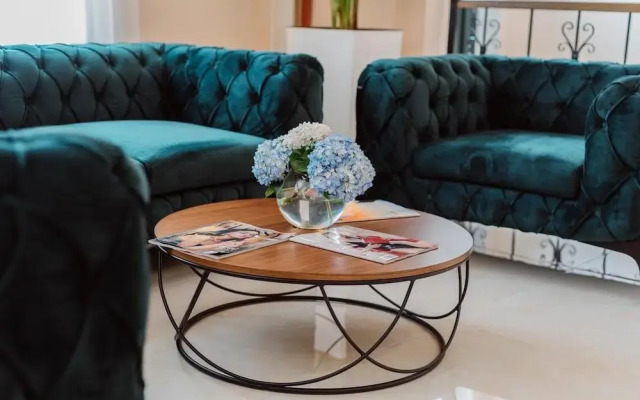 Boulevard Hotel Batumi · Batumi — photo 18