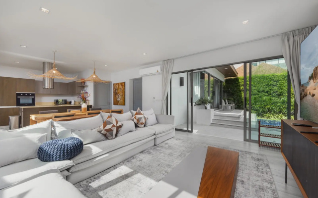 Вилла Mauri Modern 4BR with Private Pool