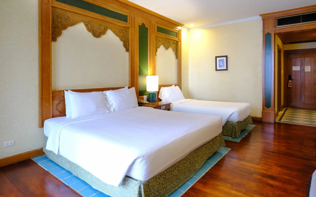 Отель Long Beach Garden Hotel & Pavilions