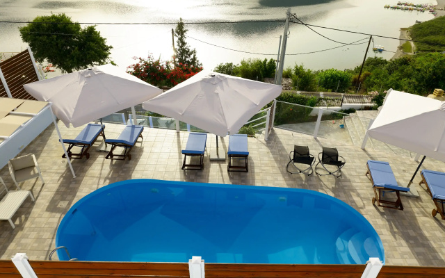 Отель Lake View Suites