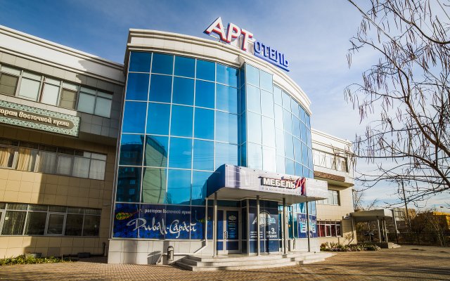 АРТ Отель в Астрахани отзывы, цены и фото номеров - забронировать гостиницу АРТ Отель онлайн Астрахань вид на фасад
