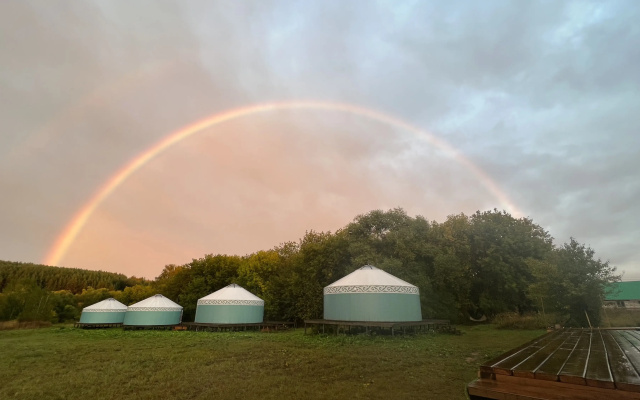 Глэмпинг Yurt resort