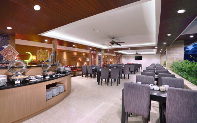 Отель Quest San Denpasar