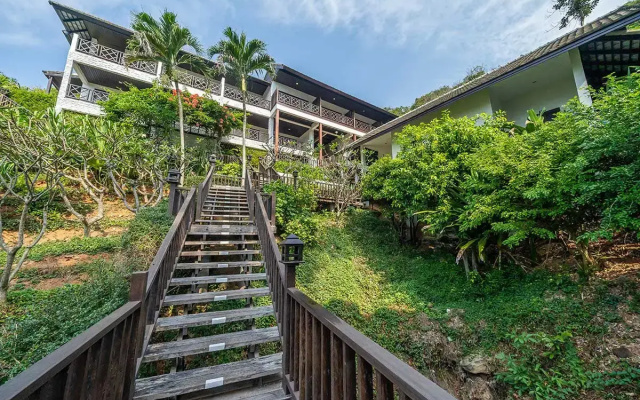 Курортный отель Ao Prao Resort