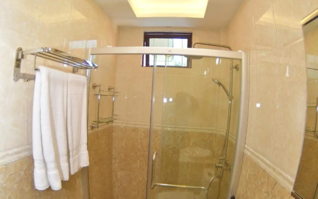 Гостевой дом Calyx Grand Fuvahmulah