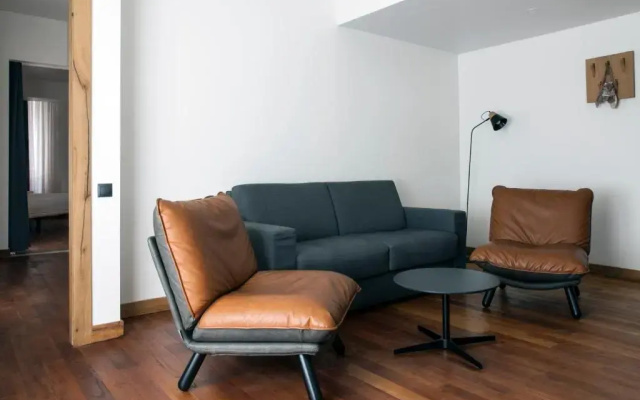 Shota Double Suite (full double bed) · Shota Rustaveli Boutique Hotel — photo 5