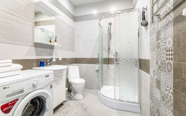 Квартира с Балконом и Шикарным Видом на Море от Home Group