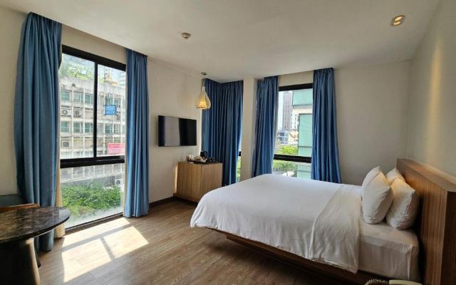 Uno Express Asoke Sukhumvit Bangkok