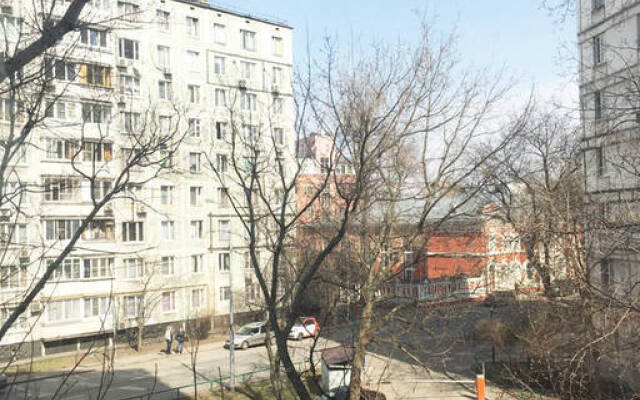 Апартаменты на Большом Рогожском 10/2 парковка