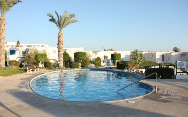 Апартаменты Green Oasis Beach