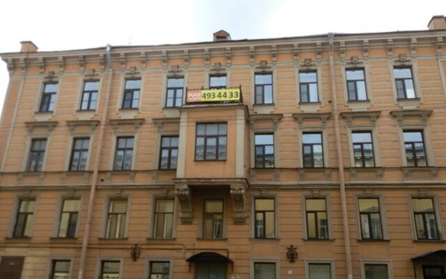 Апартаменты Питерленд в центре Санкт-Петербурга вид на фасад