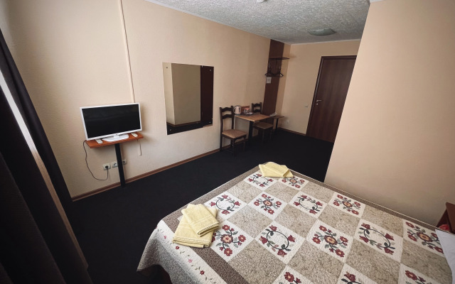 Na Sumskoy Hotel