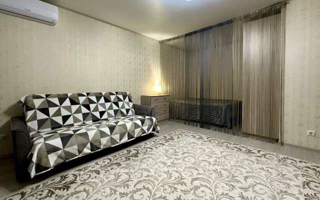 Квартира 1-комнатная Yarapartments на Володарского 52