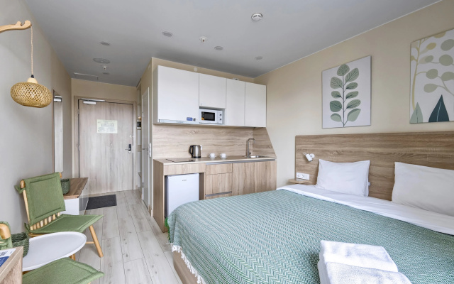 Квартира MyHomeYourHome на Матроса Железняка 2