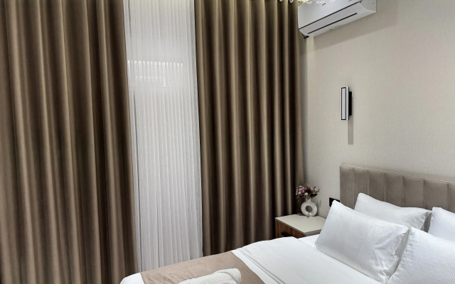 Квартира Luxury Residence by HomeLand