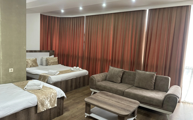 Guest rooms · Batumi — photo 37