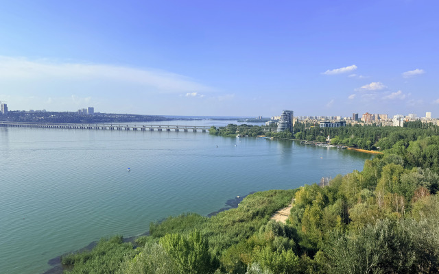 Квартира Видовая студия с дизайнерским ремонтом