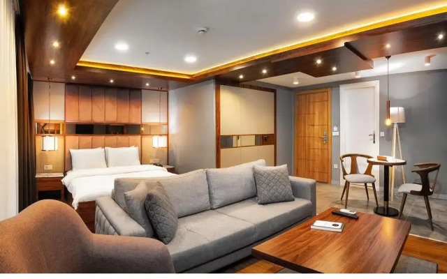 Отель Vitabella Suites