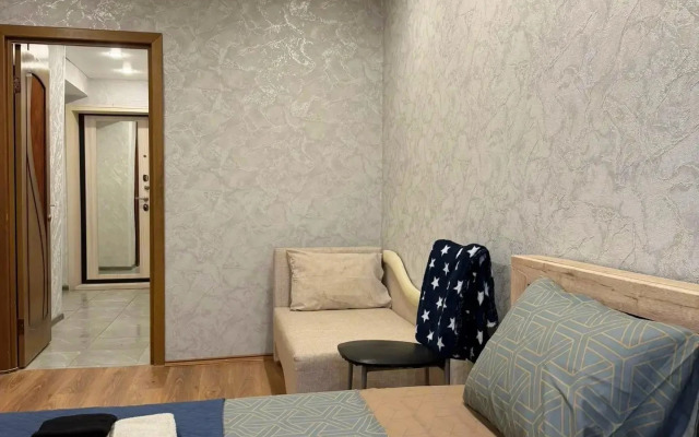 Квартира на Проспекте Королева 12а