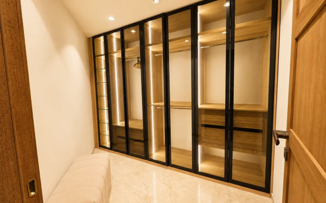 Апартаменты The Grand Sea Breeze One Bedroom