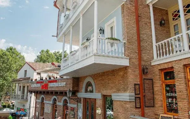Hotel exterior · Tbilisi — photo 32