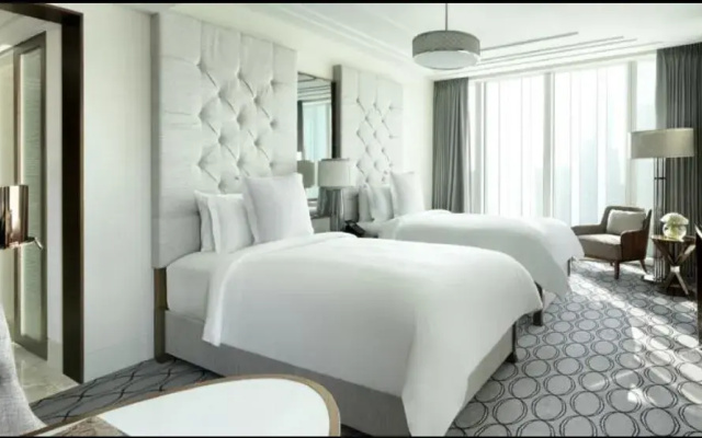 Отель Ramada by Wyndham Bahrain