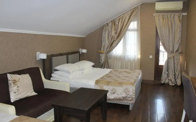 Guest rooms · Batumi — photo 24