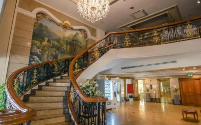 Отель Forum Park Hotel