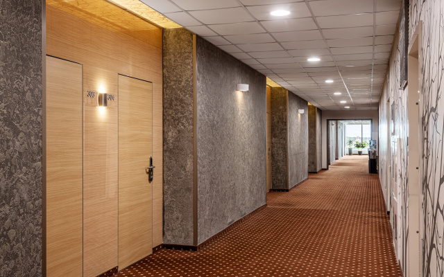 Green City Hotel