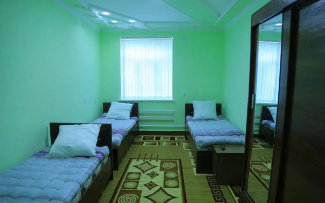 Manzarahoi Sentob hostel