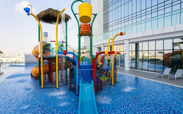 Отель Mövenpick Hotel Jumeirah Village Triangle