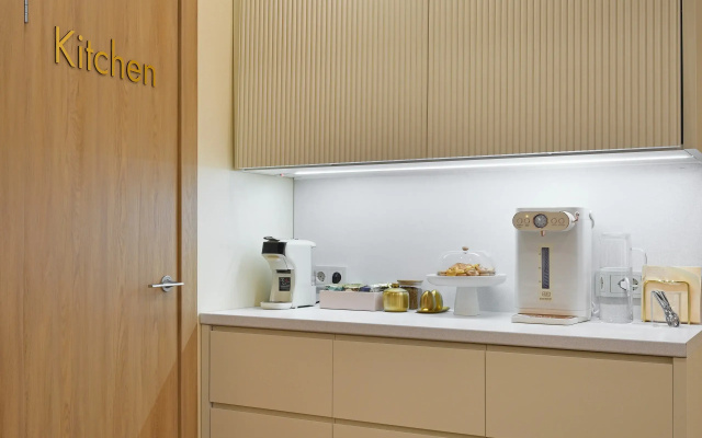 Отель Mirum Hotel