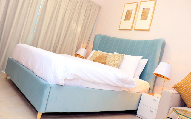 Апартаменты Cosmos Living - Goldcrest Views1