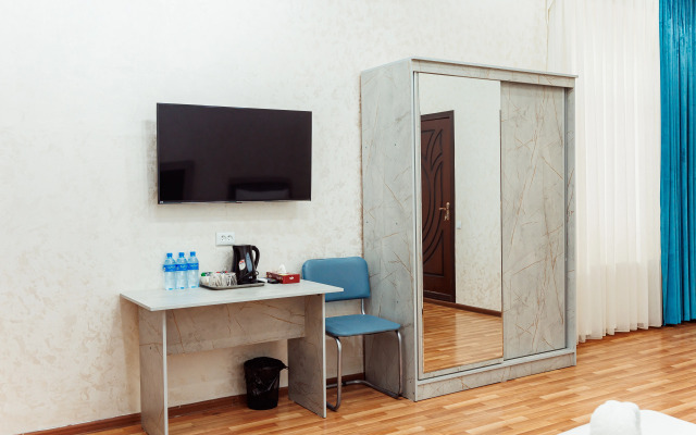Отель Art Inn