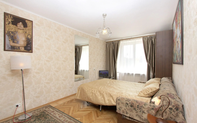 B&B on Pudozhskaya 