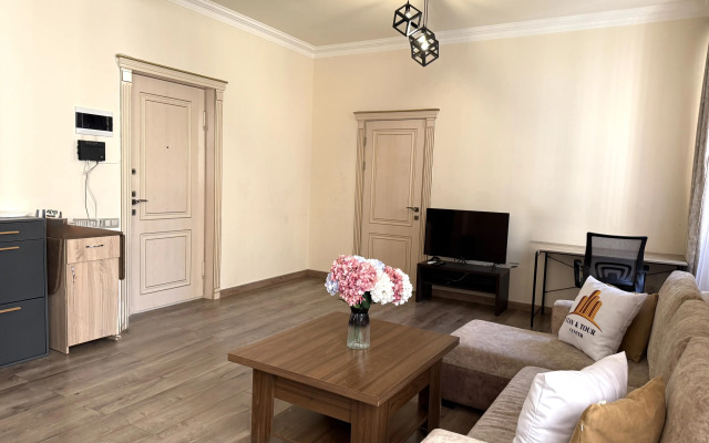 Апартаменты In the City Center Yerevan