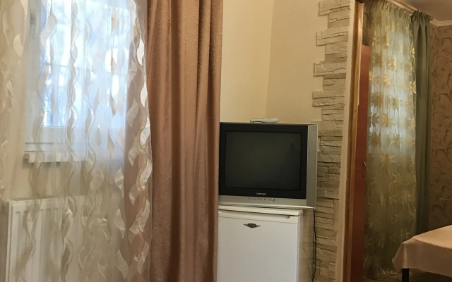 Kristall Guest House