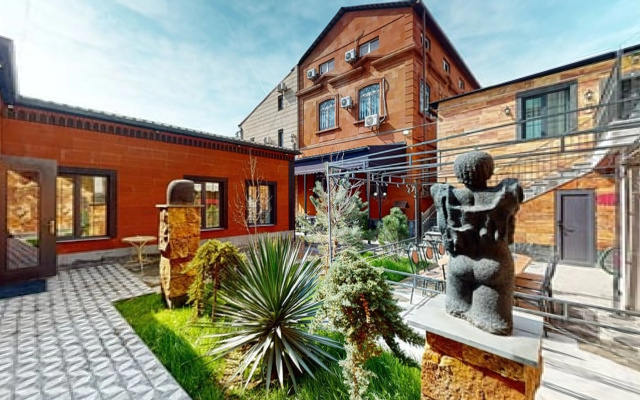 Отель Aspar Boutique Hotel by IGIT