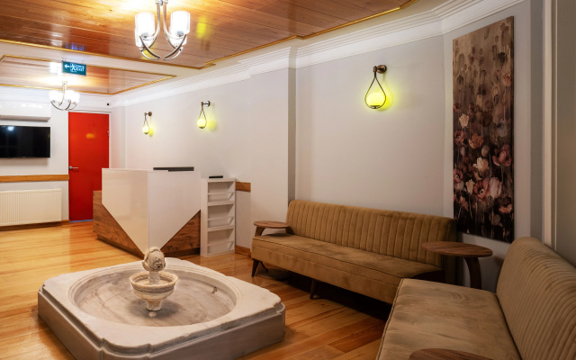 Home Quality Hotel